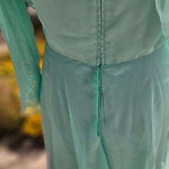 Vintage Green Occasion Dress by Rona New York - Picture 5 of 5